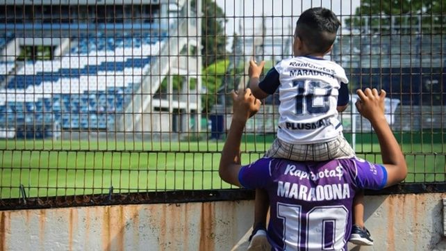 Por la muerte de Diego Maradona se reprogramó la 5ª fecha del torneo.