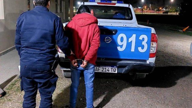 Paraná: mujer denunció que tres hombres la golpearon, la ataron y le robaron