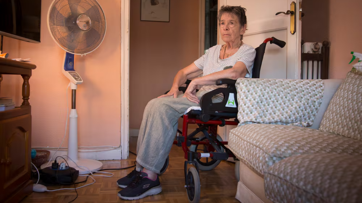 Quién es Maricarmen, la jubilada de 87 años símbolo de la crisis de vivienda en España