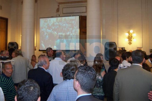 Continúa la indefinición: luego de un cuarto intermedio, se definirá el presidente en Diputados