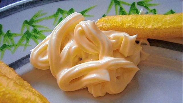 La Anmat prohibió una mayonesa de primera marca falsificada
