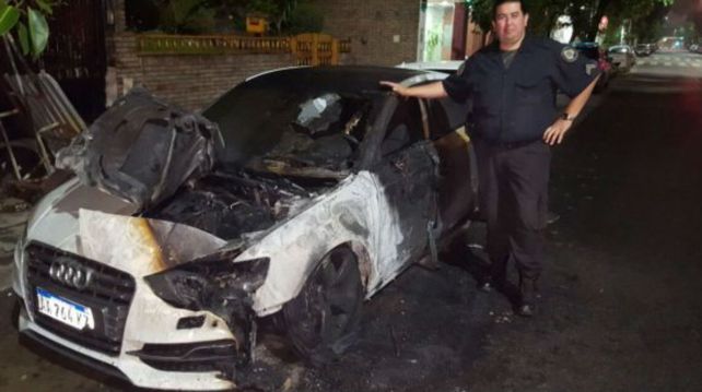 Le quemaron el auto a un jugador de River en la puerta de su casa