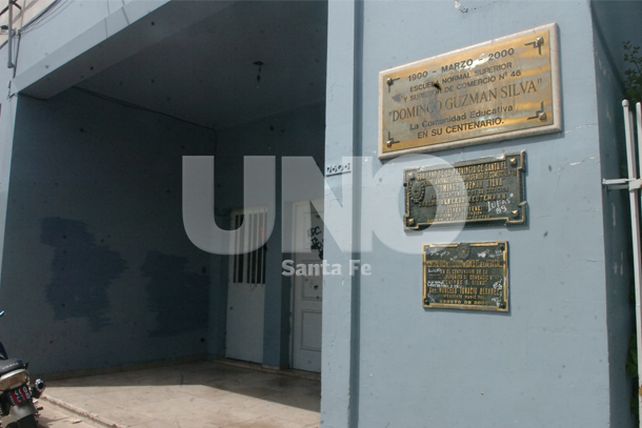 Dos alumnas se pelearon a los golpes en la Escuela de Comercio