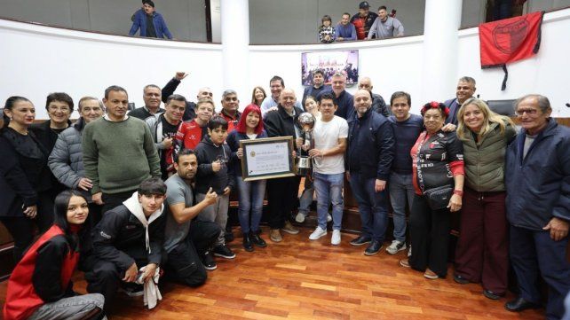 El Pulga Rodríguez fue reconocido en el Concejo Municipal como Deportista destacado