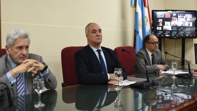 El tribunal que absolvió a todos los imputados en la causa de El Villazo.