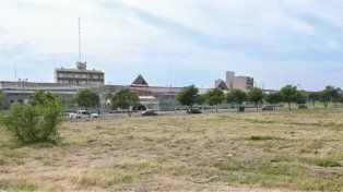 La Municipalidad de Paraná intimó al propietario de un terreno en el ex Hipódromo por el estado de abandono del espacio de siete hectáreas
