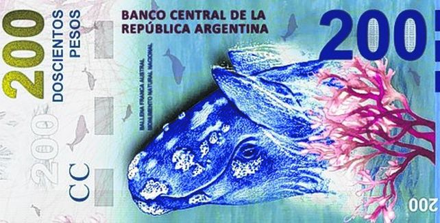 Dos gambas. El nuevo billete de 200 pesos tiene una imagen de una ballena franca austral.