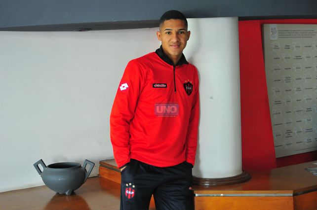 Darwin Jesús González Mendoza sueña con hacer goles con la Rojinegra. Foto UNO Juanma Hernández.&nbsp;