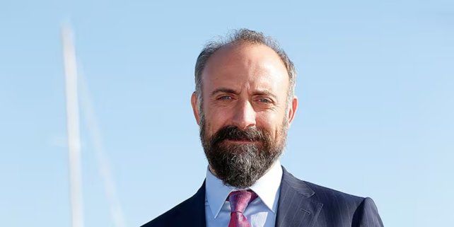 El actor turco que personificó a Onur fue condenado a casi dos años de prisión