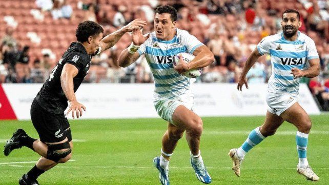 El mendocino Rodrigo Isgró fue el autor de dos tries frente a Nueva Zelanda.