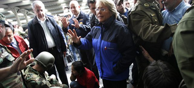 Bachelet: Reconstruir a Chile del terremoto demandar&aacute; 3 &oacute; 4 a&ntilde;os