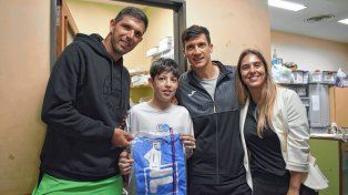 &nbsp;Delbonis, Bagnis y Florencia Molinero visitaron el hospital de niños de la ciudad.