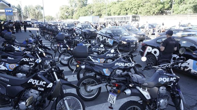 El gobierno confirmó 20 pases a disponibilidad por las nuevas protestas en la Policía de Santa Fe