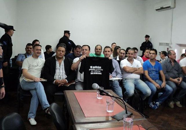 Excarcelaron a los 18 polcías acusados de sedición