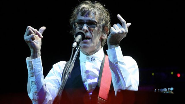 Spinetta durante Las Bandas Eternas hace 14 años.