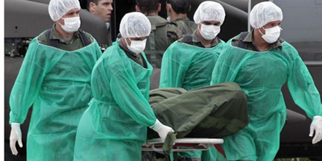 Encontraron 17 m&aacute;s y suman 41 los cuerpos rescatados del avi&oacute;n de Air France