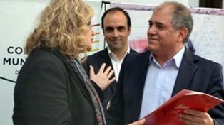 Simoniello se reunirá con la Ministra de Educación Claudia Balagué