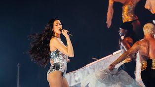 Es Miranda!, mi amor: Dua Lipa redobló la apuesta en español para despedirse de Argentina