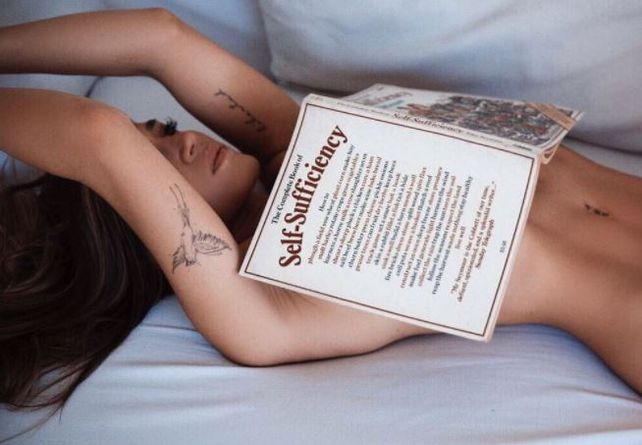 El tremendo escote que lució Jimena Barón para la apertura del programa de Susana