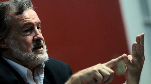 Rafael Bielsa: Milei es intelectualmente honesto aunque sumamente riesgoso