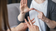 Proponen que sea obligatoria la enseñanza de lengua de señas en Santa Fe