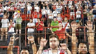 Semivacía. La tribuna popular del Palomar tuvo muy pocos hinchas de River.&nbsp;