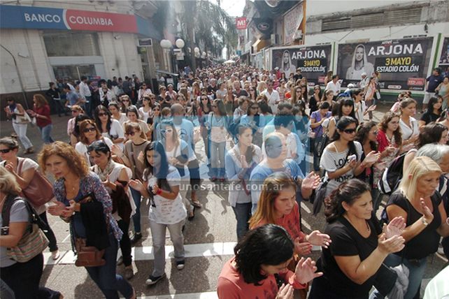 Otro reclamo de justicia se hizo sentir en la peatonal santafesina