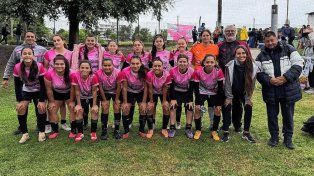 Academia Crack le ganó claramente a Arenas FC