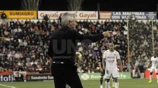 Las variantes que haría Madelón para recibir a Banfield