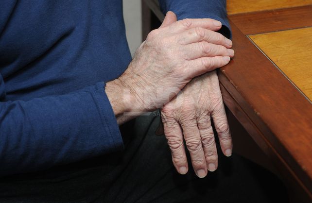 Hay seis residencias para ancianos que están clausuradas pero funcionan igual