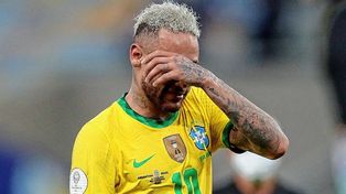 Se lesionó Neymar y Brasil no lo tendría contra Corea del Sur