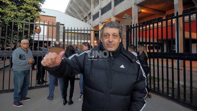 Bombas de Ricardo Magdalena contra los dirigentes de Colón