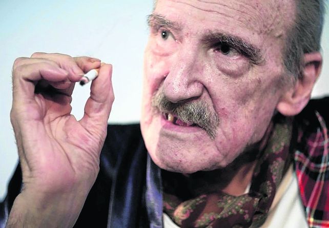único. Publicó más de 15 libros.