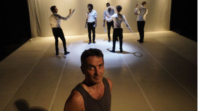 Nicanor De Elía llega con su espectáculo Juventud esta noche en el Teatro La Comedia.