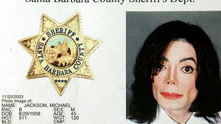 Hallaron pornografía infantil en la casa de Michael Jackson en 2003