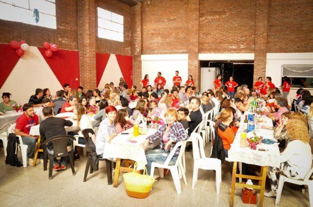 Almuerzo a beneficio de personas en situación de calle