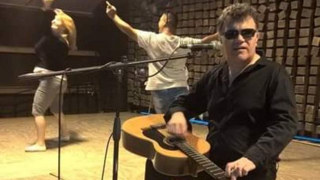 Orellano se presentó en varias oportunidades en el escenario del SUM que llevará su nombre .