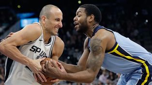 San Antonio superó a Memphis con el aporte de Ginóbili