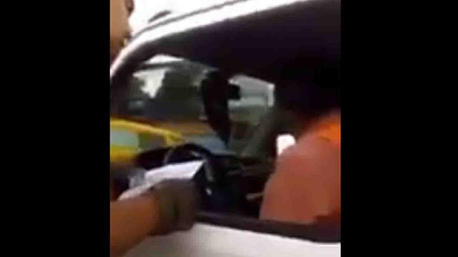 Fue detenido manejando alcoholizado, intentó sobornar a los uniformados y terminó preso