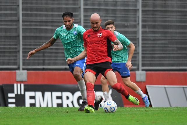 Cocoliso González anotó uno de los goles en el ensayo en el estadio Marcelo Bielsa.&nbsp;