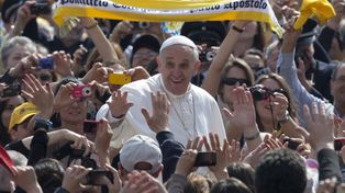 Francisco a los obispos argentinos: Si la Iglesia se encierra, se envicia