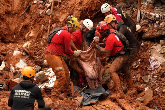 Ya son 46 los muertos por las inundaciones en el sudeste de Brasil