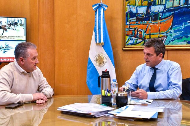 Lewandowski y Massa compartieron un encuentro en el Palacio de Hacienda.