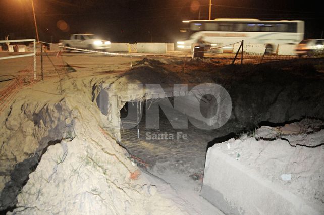 Desagües. Los vecinos de la zona quieren una solución a los anegamientos que se producen por la obra de ampliación.