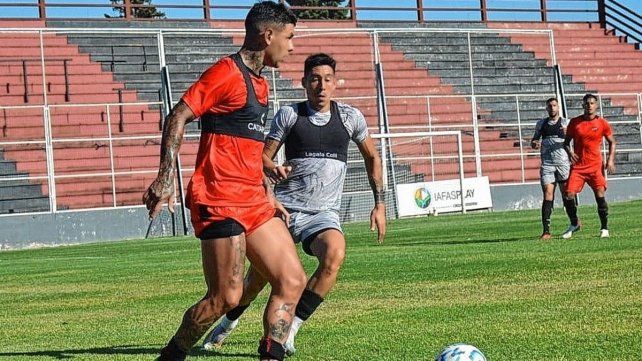 Matías Pardo formó parte del 11 inicial de Patronato.&nbsp;