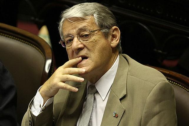 Carlos Kunkel, sobre Arroyo Salgado: Hay un desesperado intento por cobrar los seguros Carlos Kunkel, sobre Arroyo Salgado: Hay un desesperado intento por cobrar los seguros
