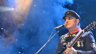 Coco Boudakian interpretaba a George Harrison en Danger Four.