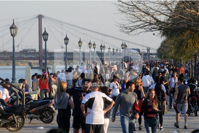 Postales de un lunes feriado a pleno sol