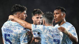 Racing ante el Canalla este domingo.