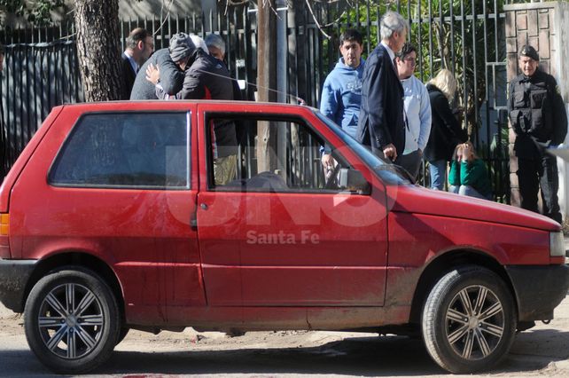 Pruebas directas. El pasajero del remis lllevaba escondidas  dos pistolas calibre 9 milímetros y una pistola calibre 22.